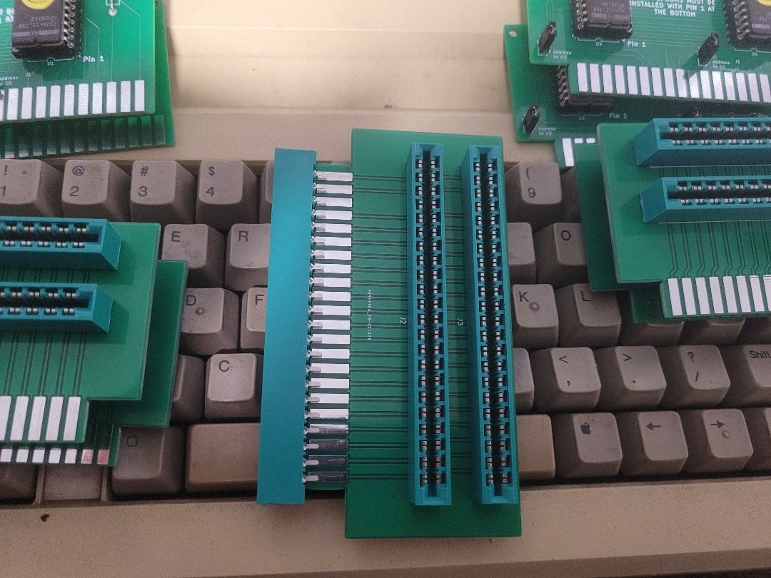 Apple-1 "sidecar" expansion